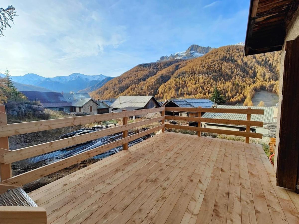 Chalet Ailleurs Appartement A Molines En Queyras Экстерьер фото