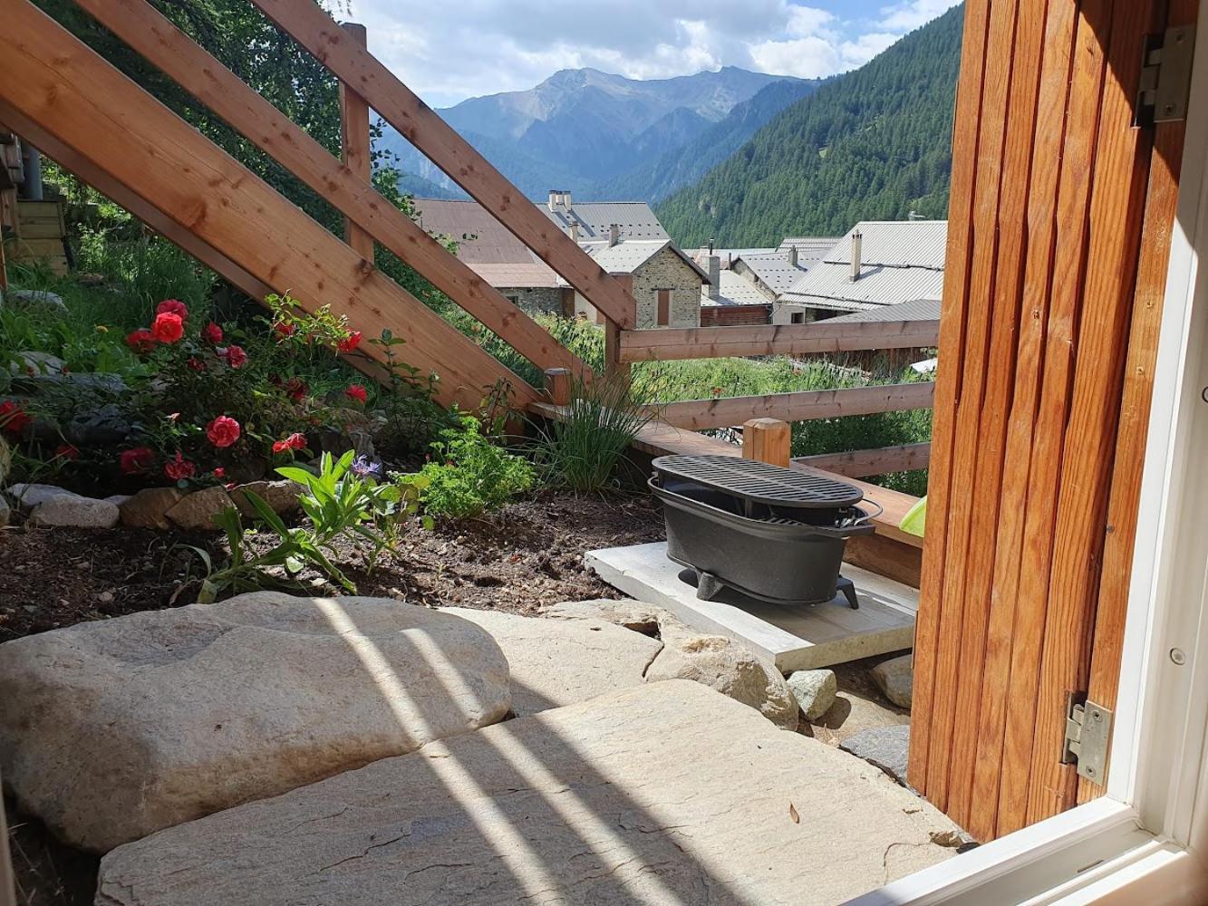 Chalet Ailleurs Appartement A Molines En Queyras Экстерьер фото